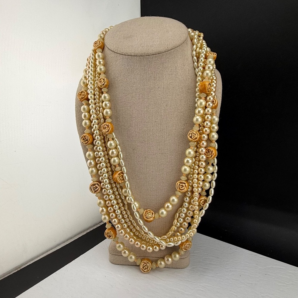 Vintage Estate Necklace Cream Layered Beaded Flower Adjustable 22in
